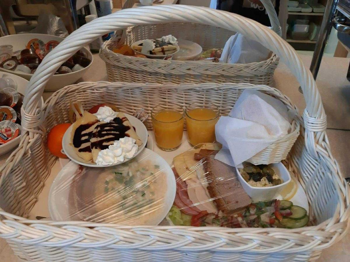 Savona Swinoujscie Bed and Breakfast Buitenkant foto